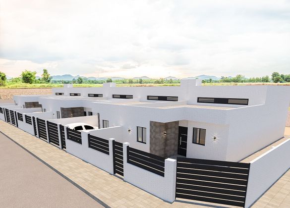 Foto 1 de Casa nova en venda a calle Zambia de 3 habitacions i 175 m²