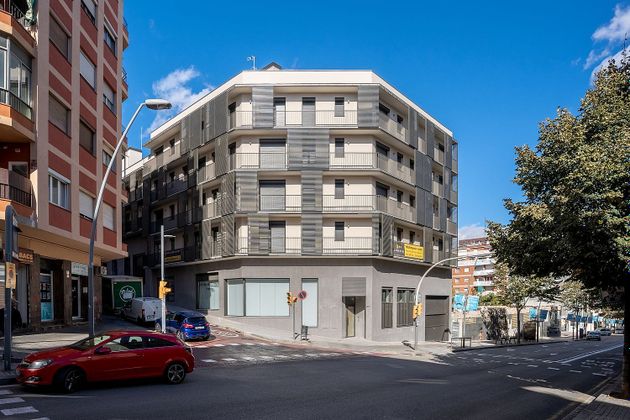 Foto 2 de Piso nuevo en venta en calle Catalana de 3 habitaciones con ascensor