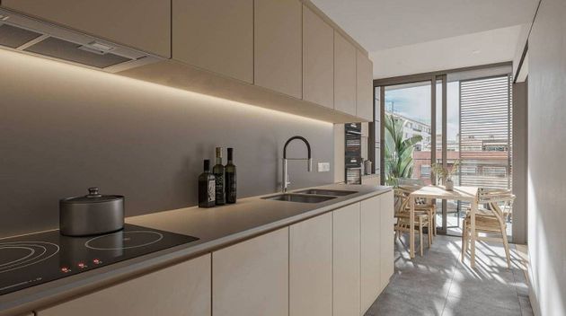 Foto 1 de Pis nou en venda a calle Girona de 3 habitacions i 82 m²