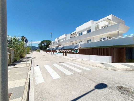 Foto 2 de Piso nuevo en venta en calle Playa de Oliva de 2 habitaciones con piscina y aire acondicionado