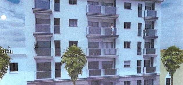 Foto 2 de Venta de piso nuevo en calle Alfonso XII de 3 habitaciones y 90 m²