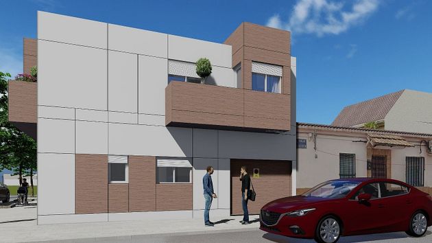 Foto 2 de Casa nova en venda a calle Virgen del Prado de 3 habitacions i 132 m²