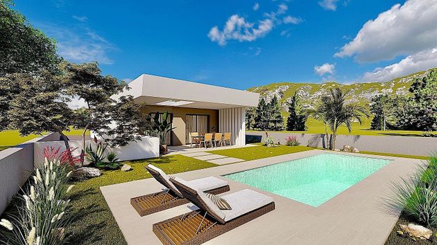 Foto 1 de Casa nova en venda a calle Doñana la Alcayna de 3 habitacions amb piscina i jardí