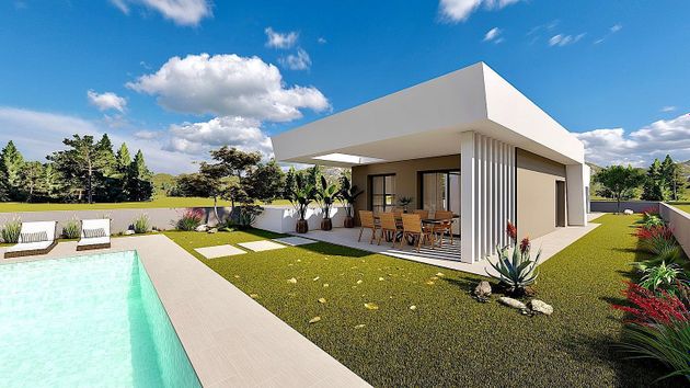 Foto 2 de Casa nova en venda a calle Doñana la Alcayna de 3 habitacions amb piscina i jardí