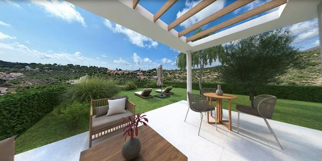 Foto 1 de Casa nova en venda a calle Des Castellot de 3 habitacions amb piscina i jardí