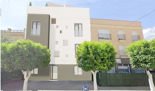 Foto 1 de Venta de piso nuevo en calle Juan Molina Romero de 2 habitaciones con piscina y ascensor