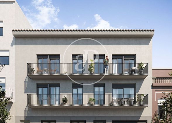 Foto 2 de Piso nuevo en venta en Centre - Cornellà de Llobregat de 3 habitaciones con ascensor