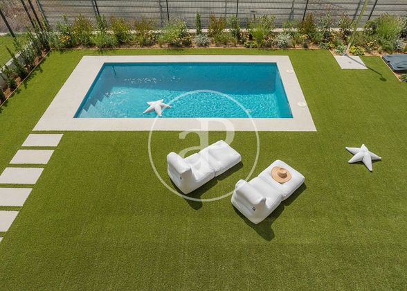 Foto 1 de Casa nueva en venta en Pals de 4 habitaciones con piscina y jardín