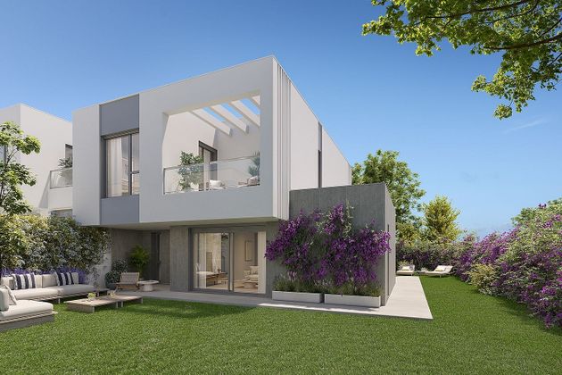 Foto 2 de Casa nova en venda a calle Víbora Baja de 3 habitacions amb piscina i jardí