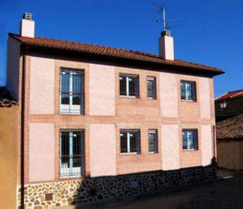 Foto 2 de Casa nova en venda a calle Soledad de 3 habitacions amb mobles