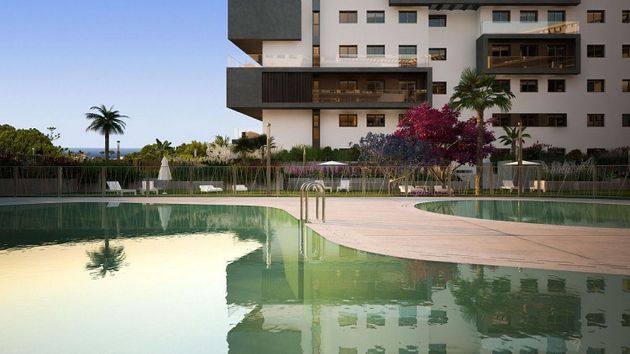 Foto 1 de Piso nuevo en venta en calle Miguel de Unamuno de 2 habitaciones con piscina y aire acondicionado