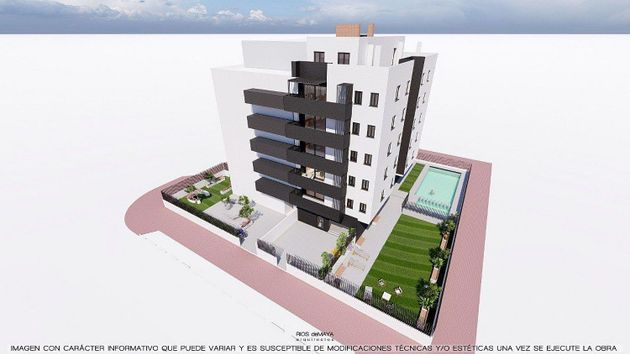 Foto 1 de Piso nuevo en venta en avenida De la Marina Española de 4 habitaciones con piscina y ascensor