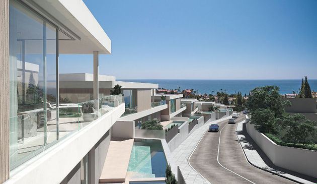 Foto 2 de Casa nova en venda a calle Parcela R del Sup la Gaspara de 4 habitacions amb piscina i jardí