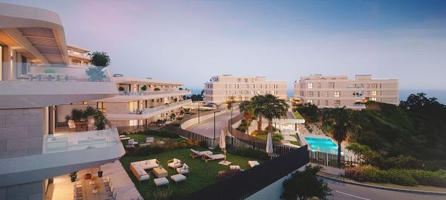 Foto 2 de Pis nou en venda a calle Del Mediterráneo de 3 habitacions amb piscina i ascensor