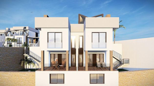 Foto 1 de Casa nueva en venta en calle Alicante de 2 habitaciones y 199 m²