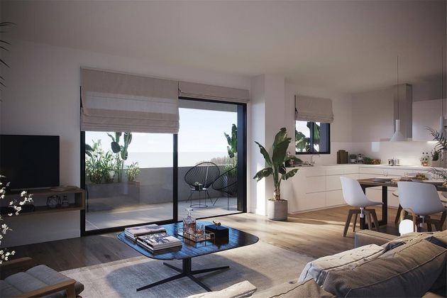 Foto 1 de Venta de piso nuevo en calle Francesc Layret de 4 habitaciones y 113 m²