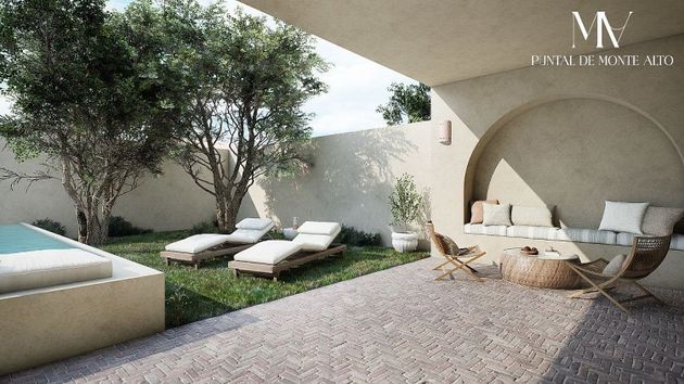 Foto 2 de Casa nova en venda a calle Esmeralda de 3 habitacions amb jardí