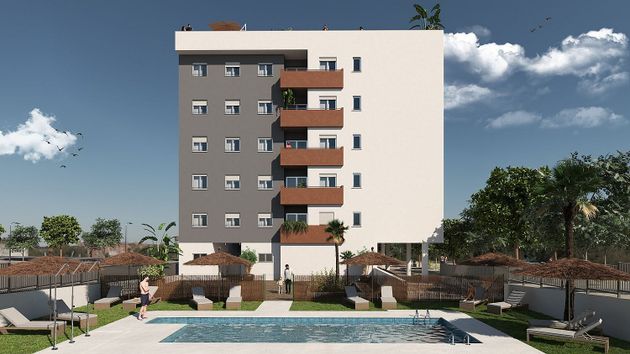 Foto 1 de Piso nuevo en venta en calle Del Cielo de 3 habitaciones con piscina y ascensor