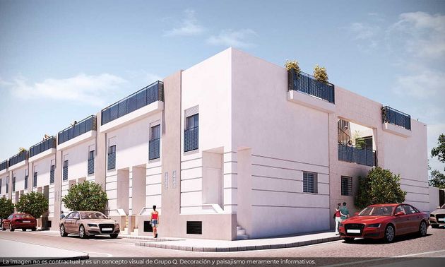 Foto 1 de Casa nova en venda a calle Victoria Eugenia de 3 habitacions i 81 m²