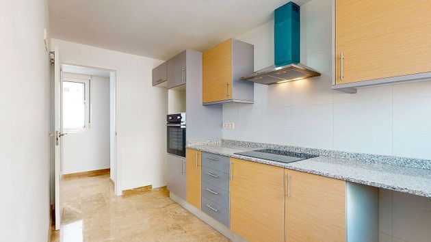 Foto 2 de Piso nuevo en venta en calle Sant Bertomeu de 4 habitaciones con ascensor