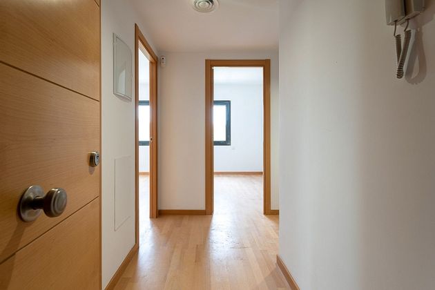 Foto 2 de Venta de piso nuevo en calle Anna Frannk de 2 habitaciones con ascensor