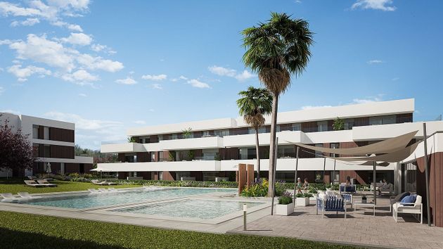 Foto 1 de Pis nou en venda a calle Almanzor de 2 habitacions amb piscina i aire acondicionat