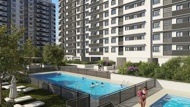 Foto 1 de Piso nuevo en venta en calle José María Lozano Sainz de 3 habitaciones con piscina y ascensor