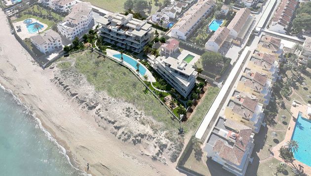 Foto 2 de Pis nou en venda a calle Mar Jónica de 3 habitacions amb piscina i ascensor