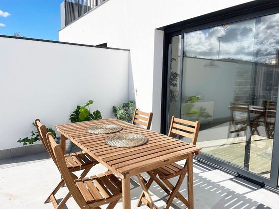Foto 1 de Casa nova en venda a calle Vintinou de 4 habitacions amb jardí