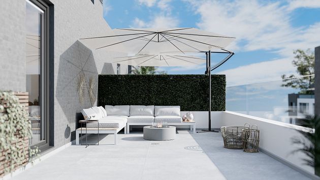 Foto 1 de Casa nova en venda a calle Lanzarote del Lago Cv Retablo de Las Maravillas de 3 habitacions amb jardí
