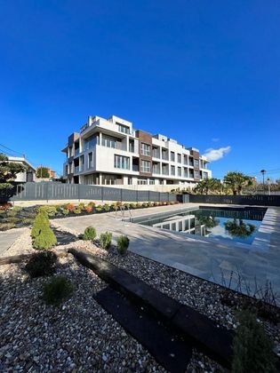 Foto 1 de Piso nuevo en venta en barrio Aviche Montesantander de 3 habitaciones con piscina y jardín