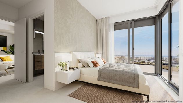 Foto 1 de Venta de piso nuevo en calle Uruguay de 3 habitaciones y 119 m²