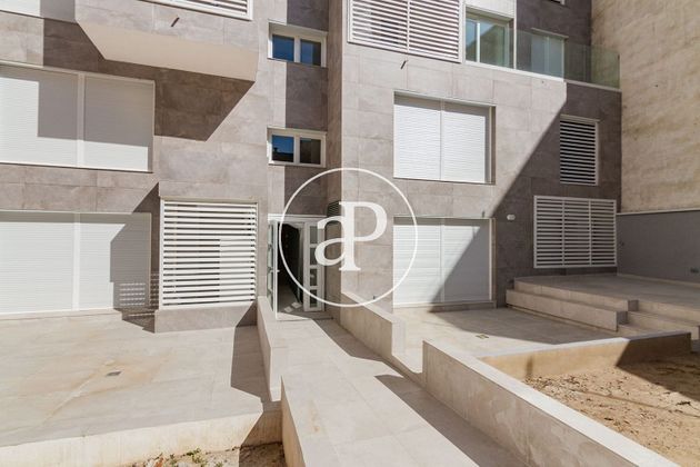 Foto 2 de Piso nuevo en venta en calle Salamanca de 2 habitaciones con piscina y ascensor