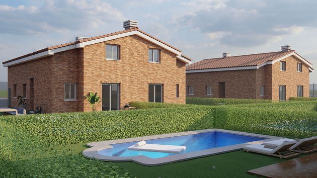 Foto 2 de Venta de casa nueva en urbanización Bosque de Henares de 3 habitaciones con piscina y jardín