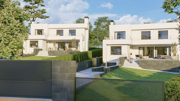 Foto 1 de Casa nova en venda a urbanización Del Pozo Los Peñascales de 4 habitacions i 875 m²