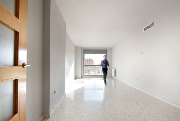 Foto 2 de Alquiler de piso nuevo en calle Isla de la Gomera de 3 habitaciones con ascensor