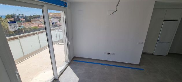 Foto 2 de Venta de piso nuevo en calle Blasco Ibañez de 3 habitaciones con piscina y ascensor