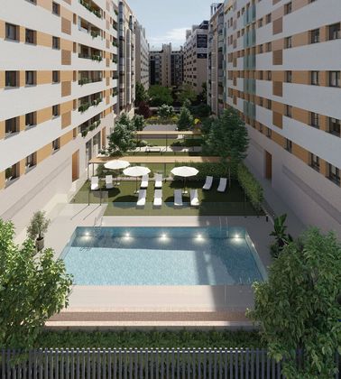 Foto 2 de Venta de piso nuevo en calle Arte Figurativo de 2 habitaciones con piscina y ascensor