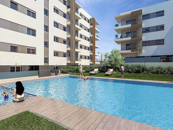 Foto 2 de Piso nuevo en venta en calle De Tolosa de 2 habitaciones con piscina y ascensor
