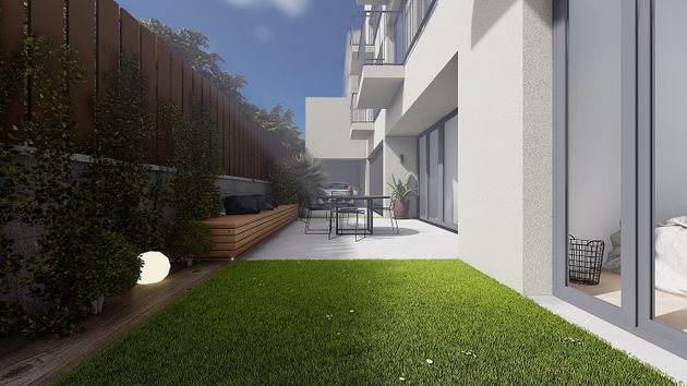 Foto 1 de Pis nou en venda a calle Pau Casals de 3 habitacions amb jardí i ascensor