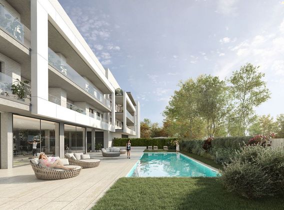 Foto 2 de Pis nou en venda a calle Ciutat Jardí de 4 habitacions amb piscina i jardí