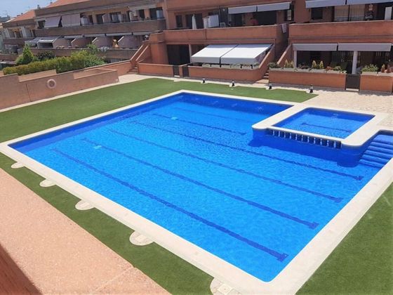 Foto 1 de Pis nou en venda a calle Sant Antoni de 3 habitacions amb piscina i ascensor