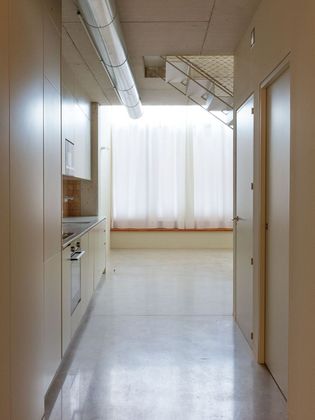 Foto 1 de Piso nuevo en venta en calle Sardenya de 2 habitaciones con aire acondicionado y ascensor