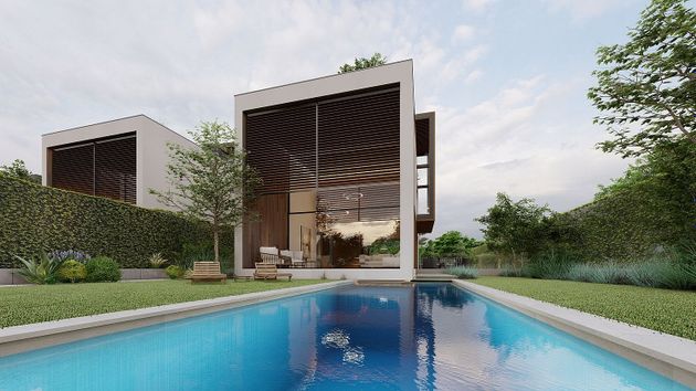 Foto 2 de Casa nueva en venta en calle Valdemarin de 4 habitaciones con piscina y jardín