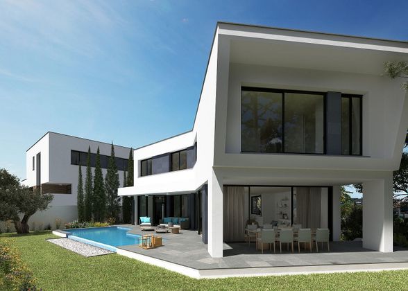 Foto 2 de Casa nueva en venta en Valldoreix de 5 habitaciones con piscina y jardín