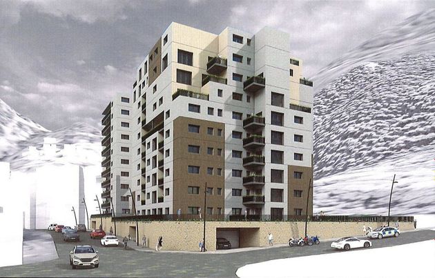 Foto 1 de Venta de piso nuevo en calle De Joan Martí de 2 habitaciones con jardín y ascensor