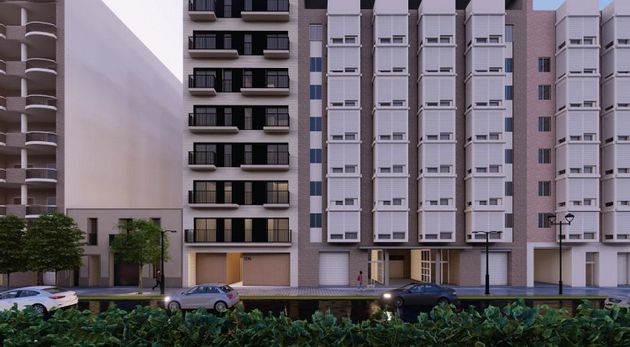 Foto 2 de Venta de piso nuevo en calle Camí de Moncada de 3 habitaciones con piscina y ascensor