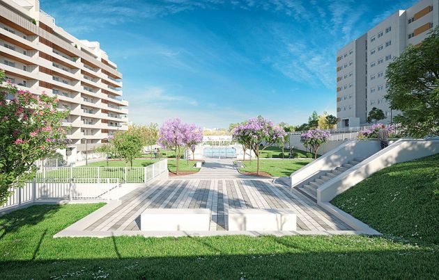 Foto 1 de Pis nou en venda a calle Galicia de 2 habitacions amb piscina i jardí