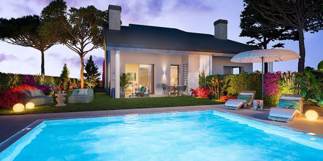 Foto 1 de Casa nova en venda a Colonia de 4 habitacions amb piscina i jardí