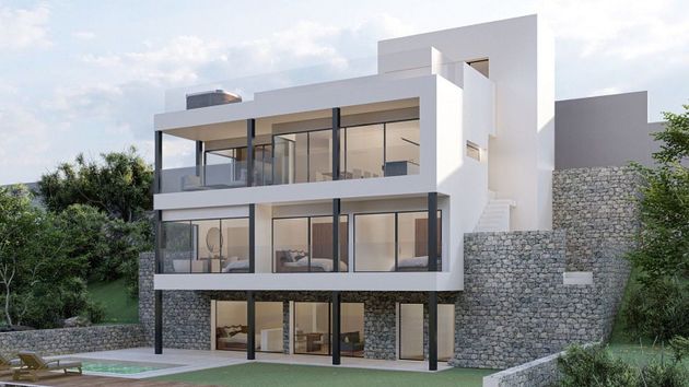 Foto 2 de Casa nova en venda a calle De la Fita de 4 habitacions amb piscina i jardí